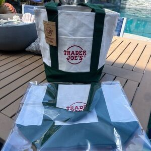 Trader Joe’s mini canvas tote bag - green